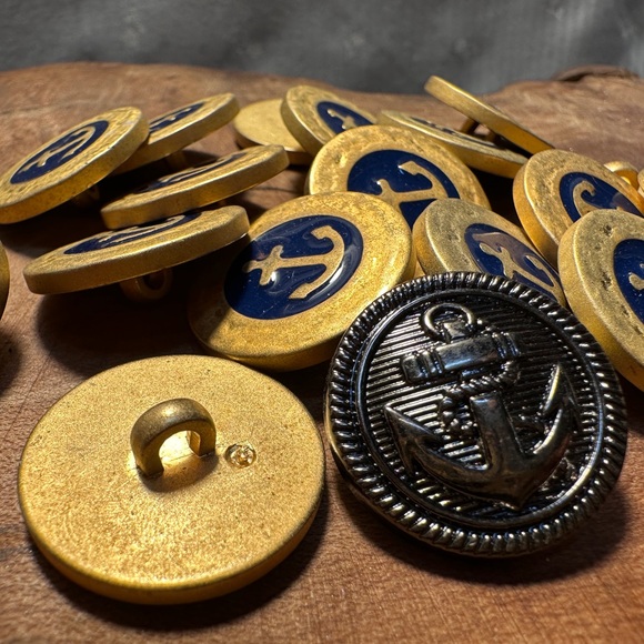 20 Vintage Anchor Buttons - Picture 4 of 7